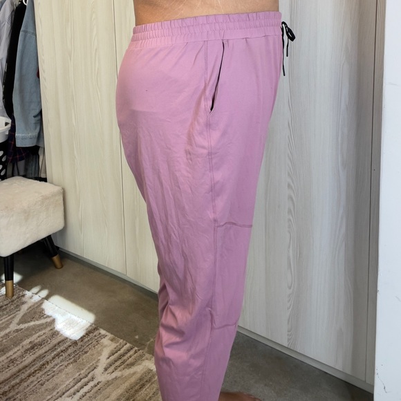 Comfy Walk Pop Joggers - Picture 2 of 5